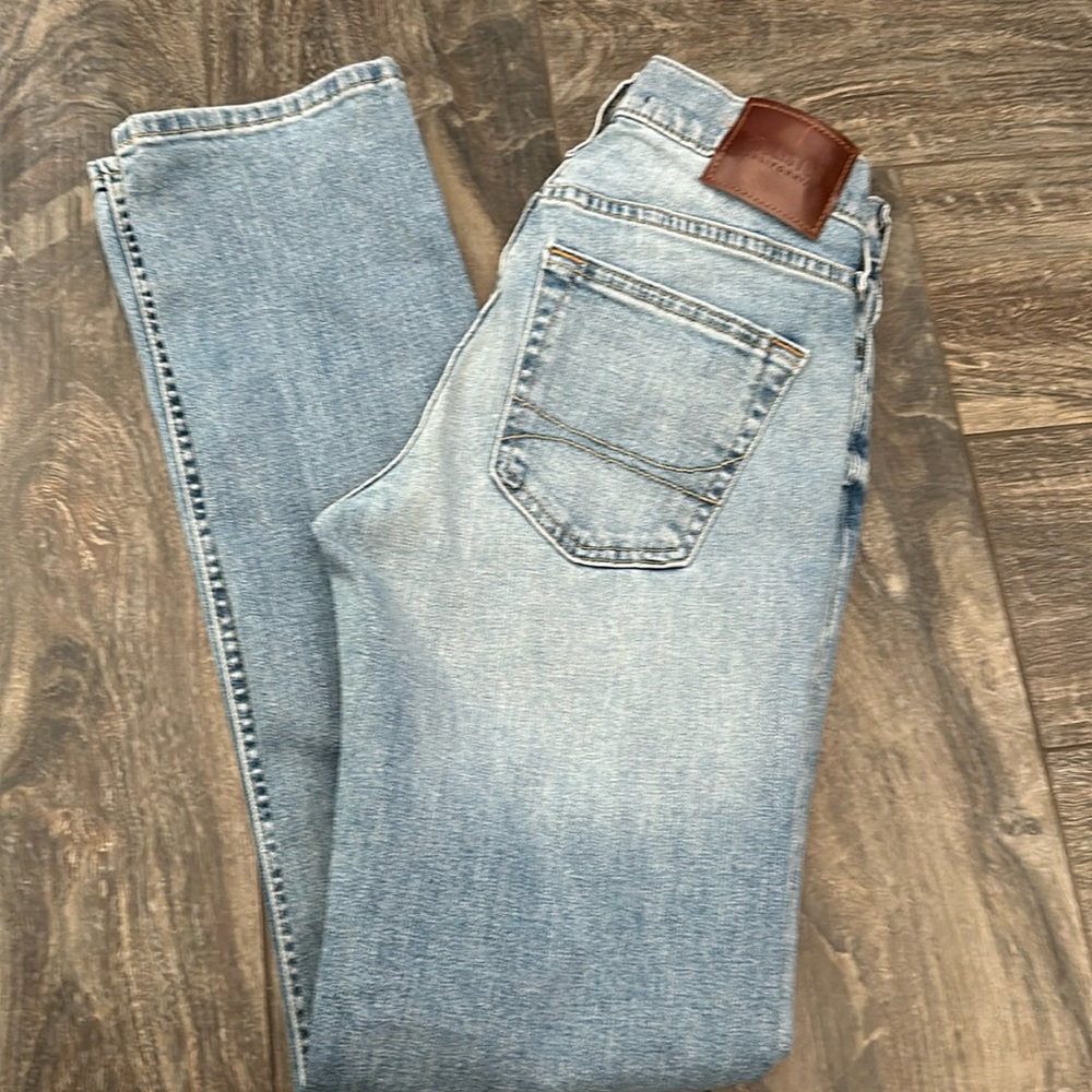 Hollister slim straight 28/34